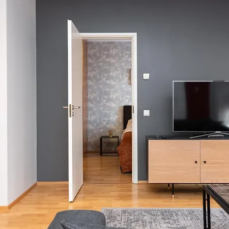 Stylish With Parking In Telliskivi