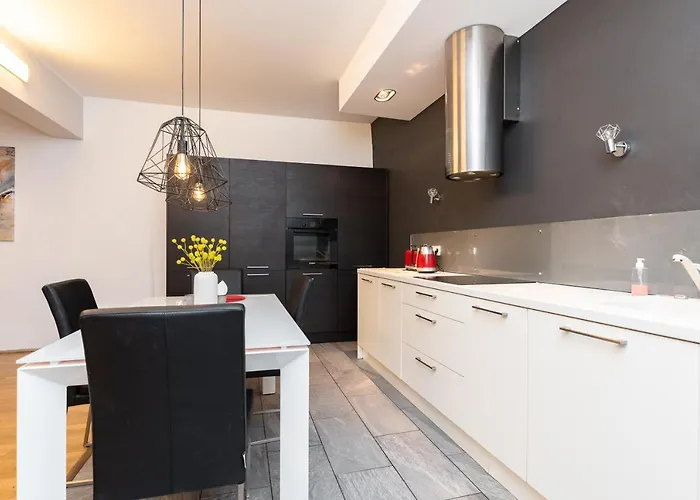 Stylish With Parking In Telliskivi Apartment *