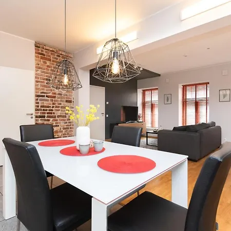 Stylish With Parking In Telliskivi Ταλίν