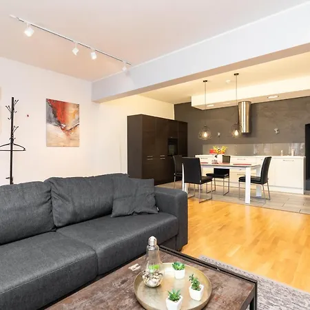 Stylish With Parking In Telliskivi * Ταλίν